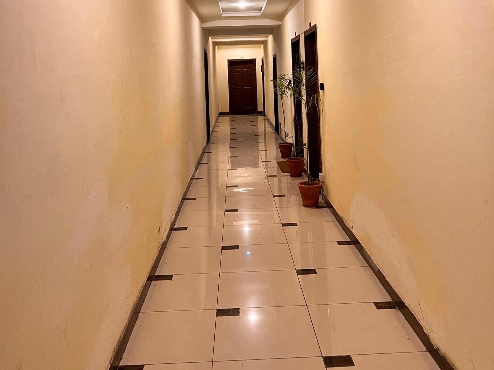 Comfortable Rental Apartments In Bahria Town Rawalpindi Room photo